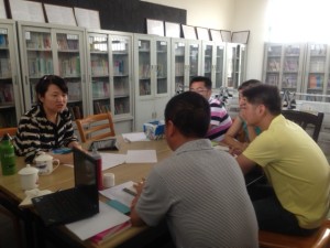 Durga Dass, Occupational Therapist, meets with teachers from Chen Xu School.